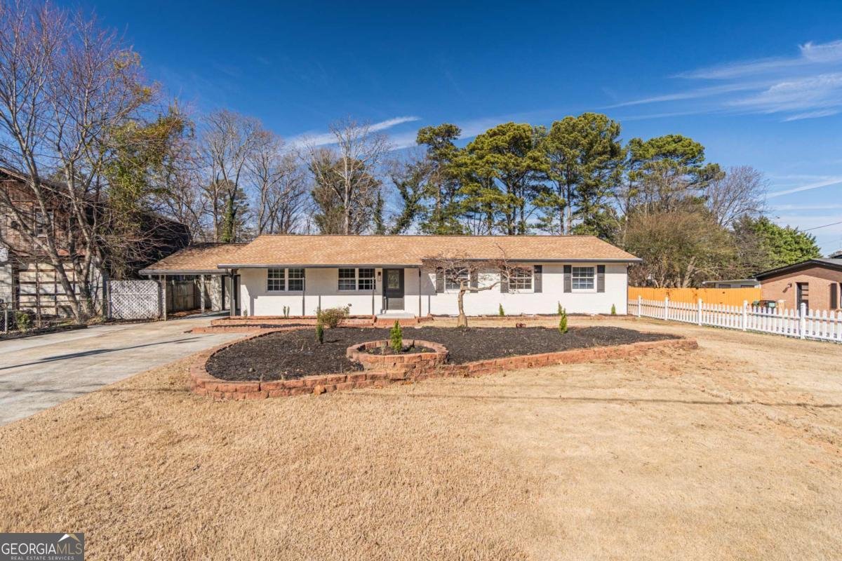 1388 Breezy Circle Norcross - Photo 1