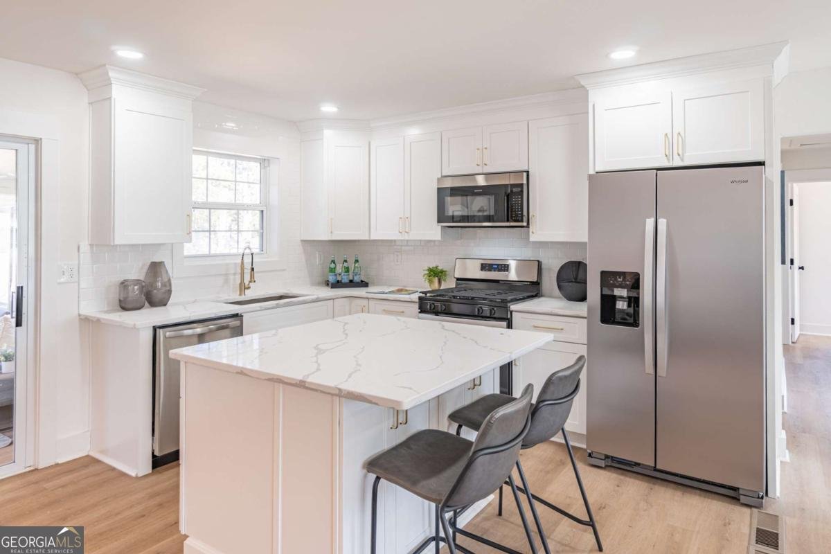 1388 Breezy Circle Norcross - Photo 18