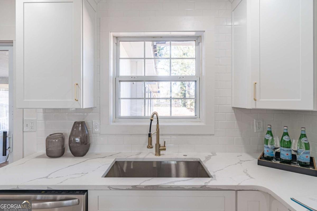 1388 Breezy Circle Norcross - Photo 21