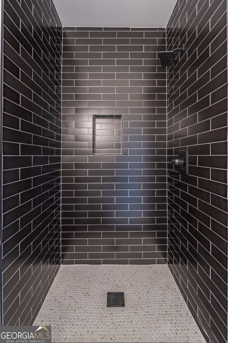 1388 Breezy Circle Norcross - Photo 33