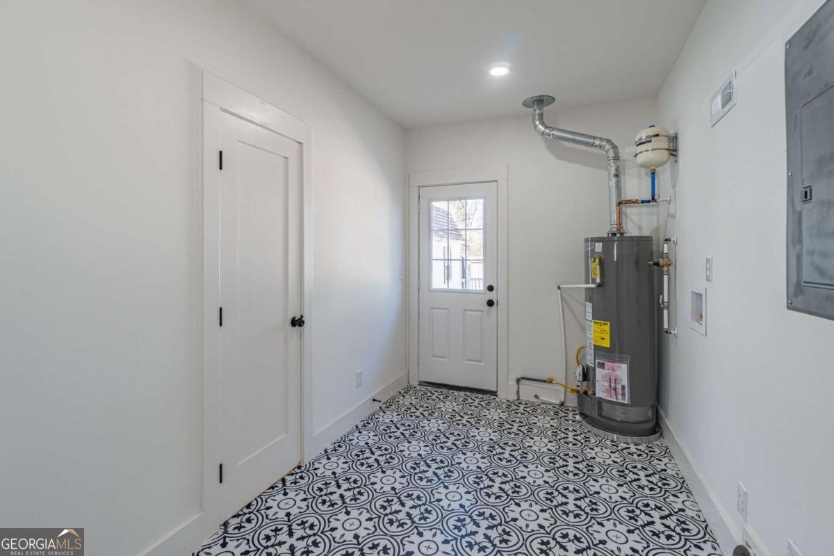 1388 Breezy Circle Norcross - Photo 34