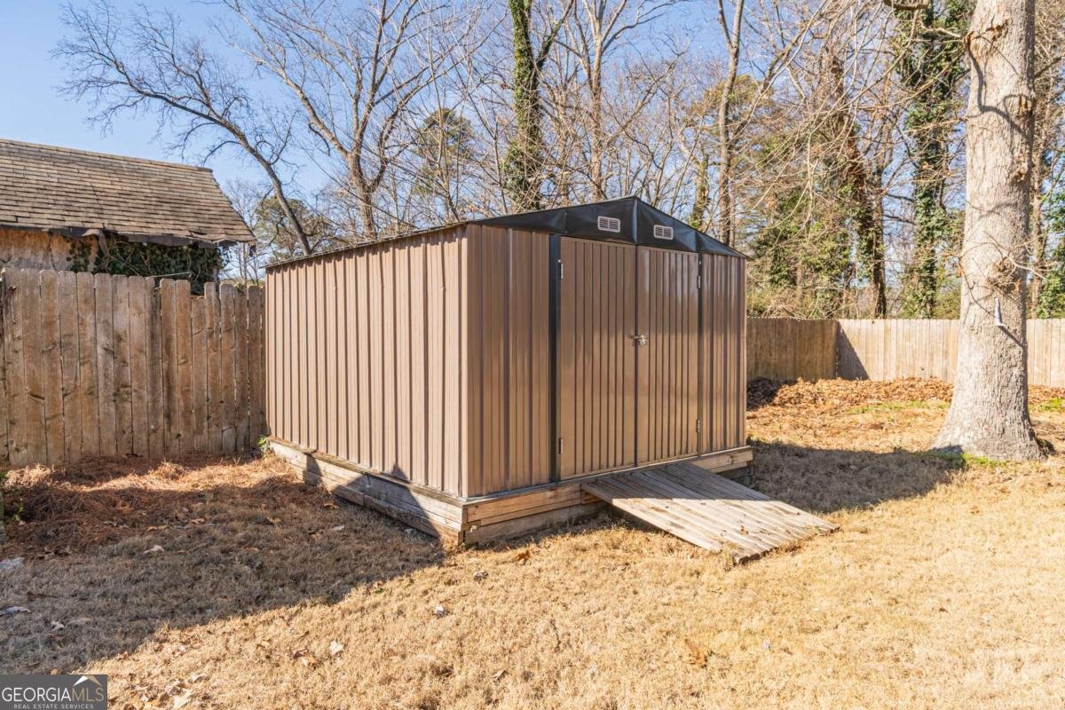 1388 Breezy Circle Norcross - Photo 43