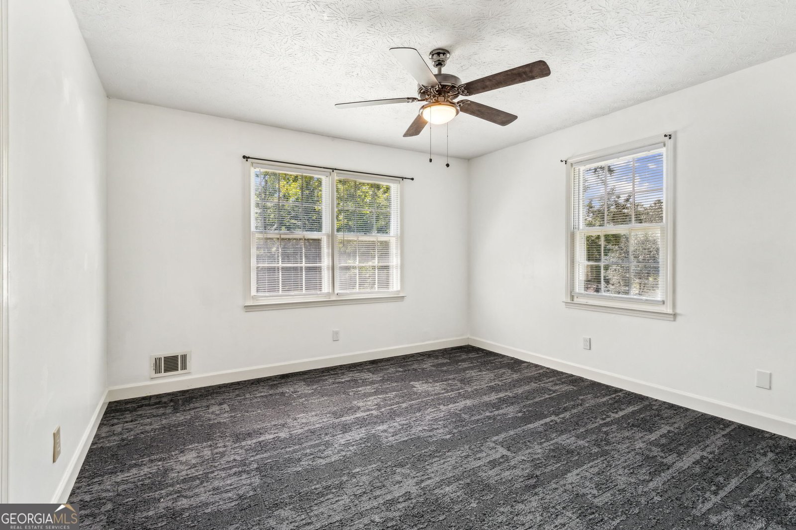 406 Farm Street Loganville - Photo 38