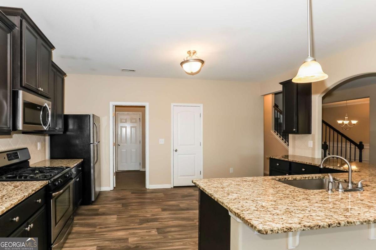 2523 Quincy Loop Fairburn - Photo 8