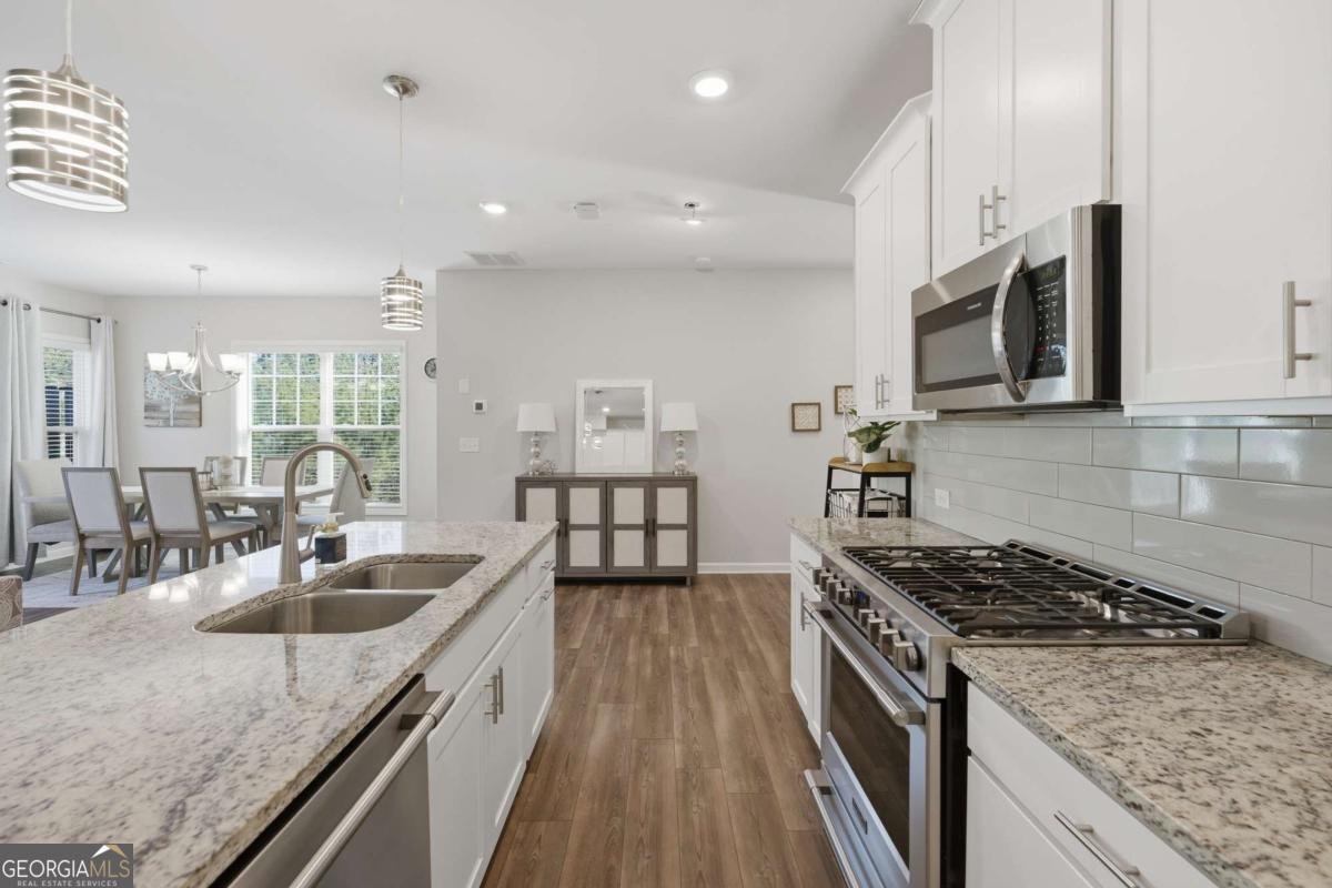 4050 Bryton Trace Drive Cumming - Photo 10