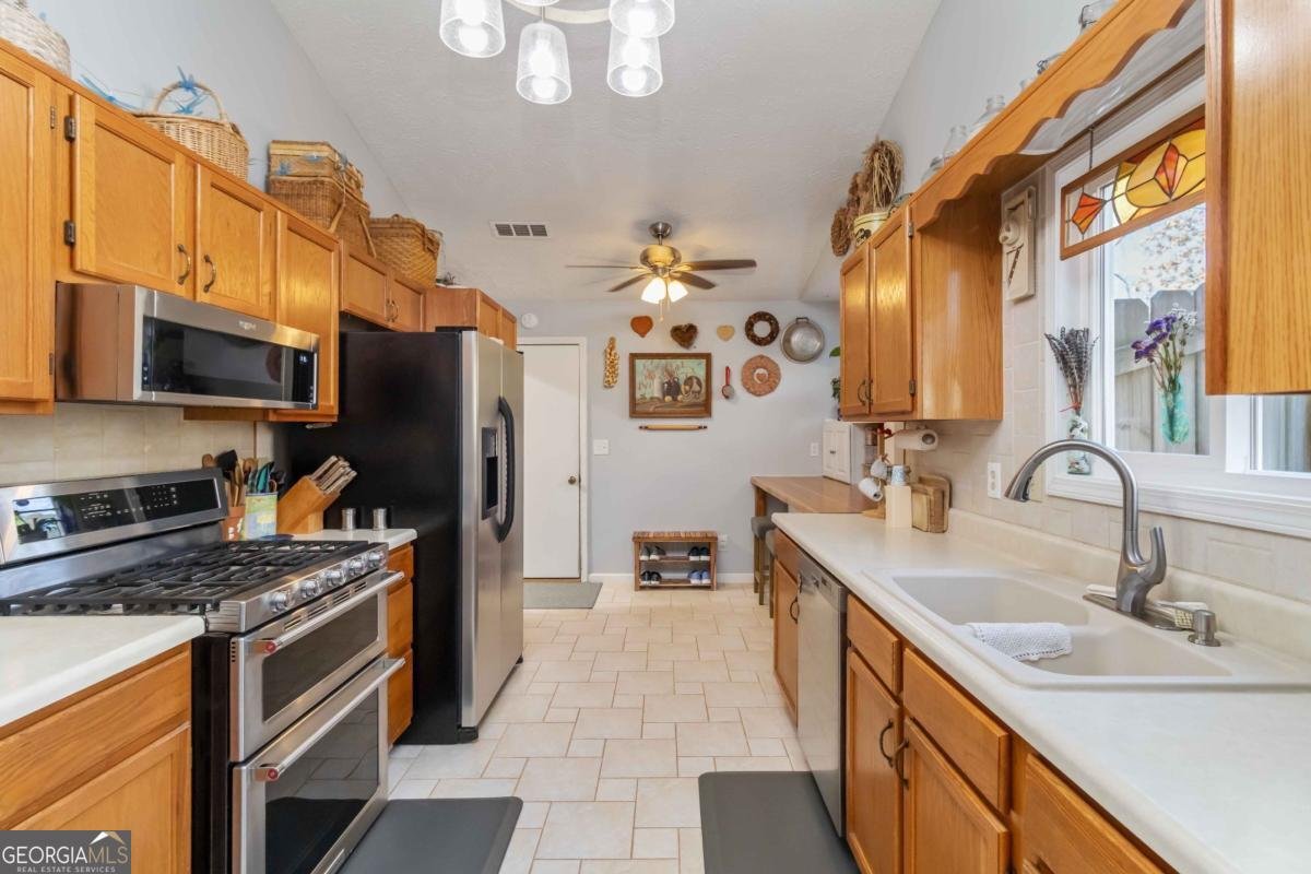 1523 River Rock Trace Woodstock - Photo 12