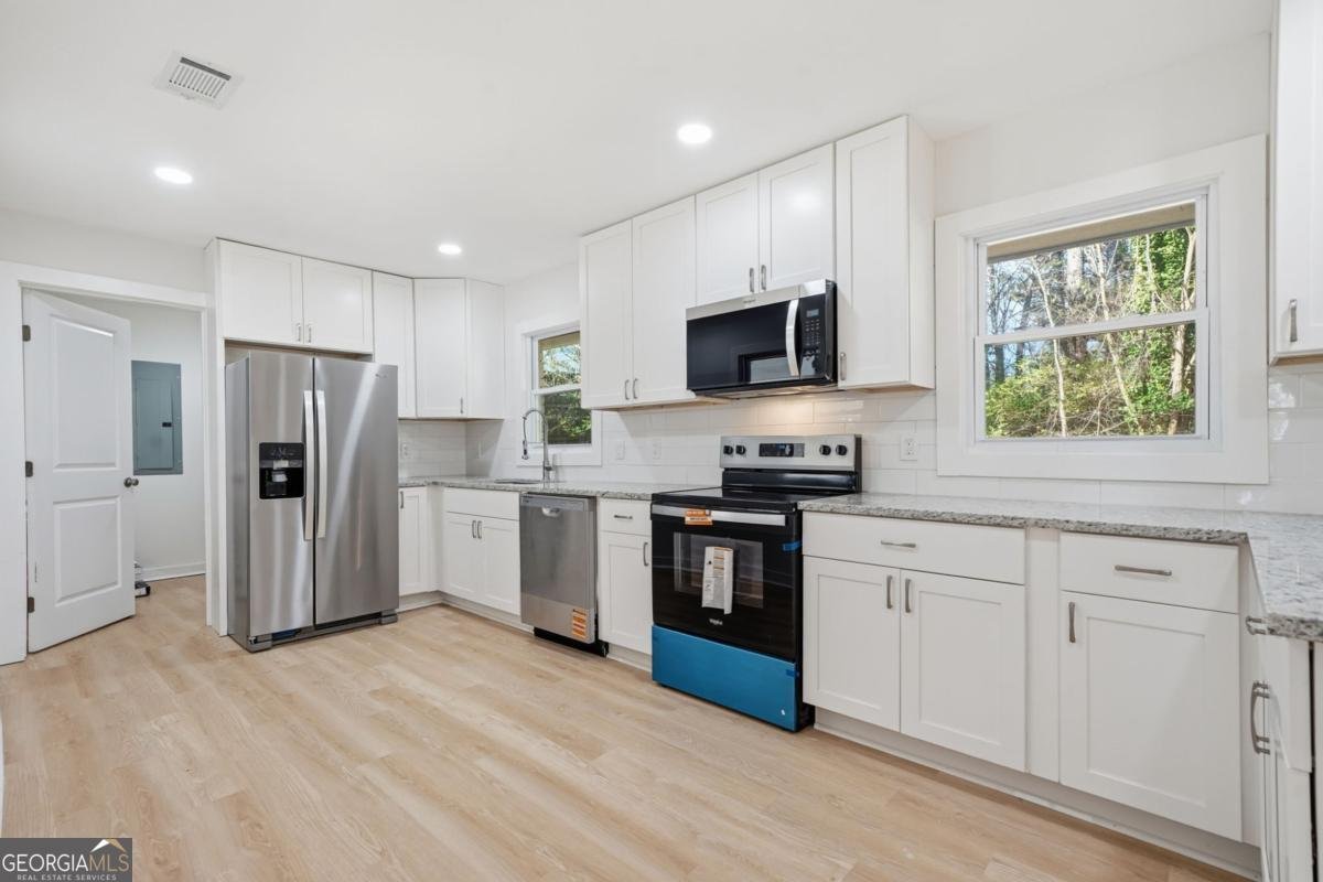 1136 Powell Ct SE Atlanta - Photo 8