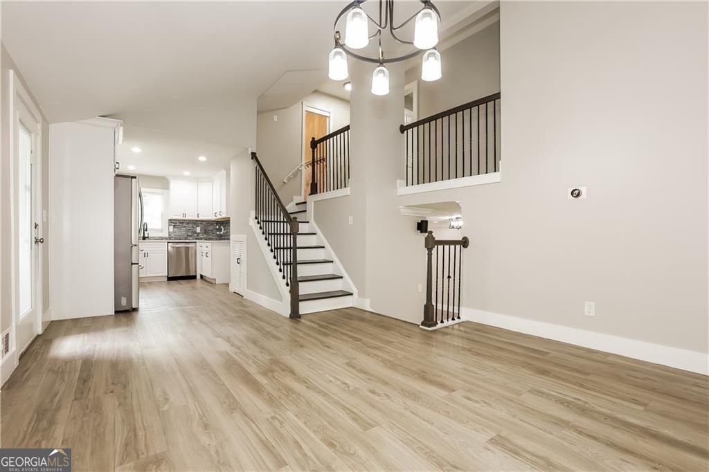 3667 Manhattan Drive Decatur - Photo 9