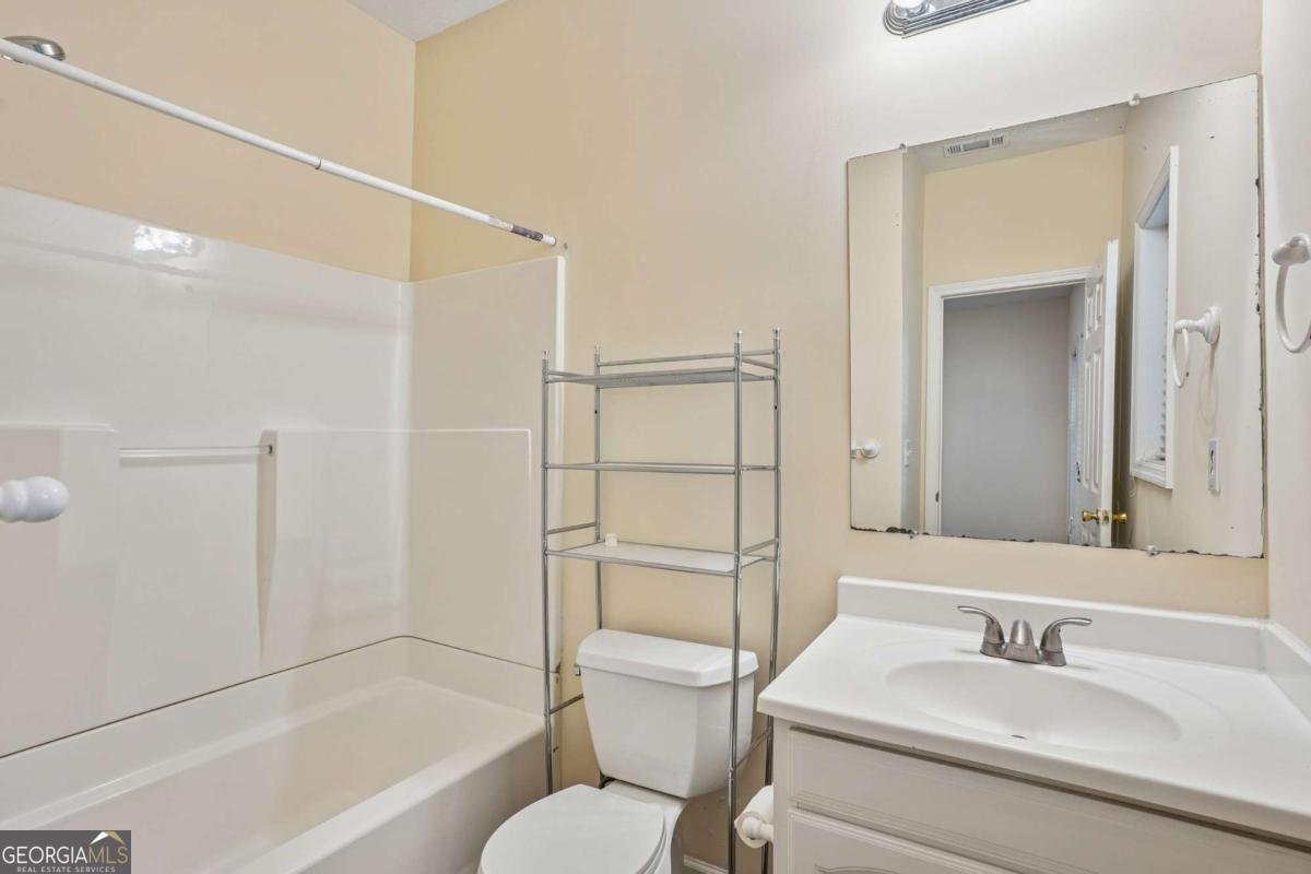 529 Lantern Wood Drive Scottdale - Photo 13