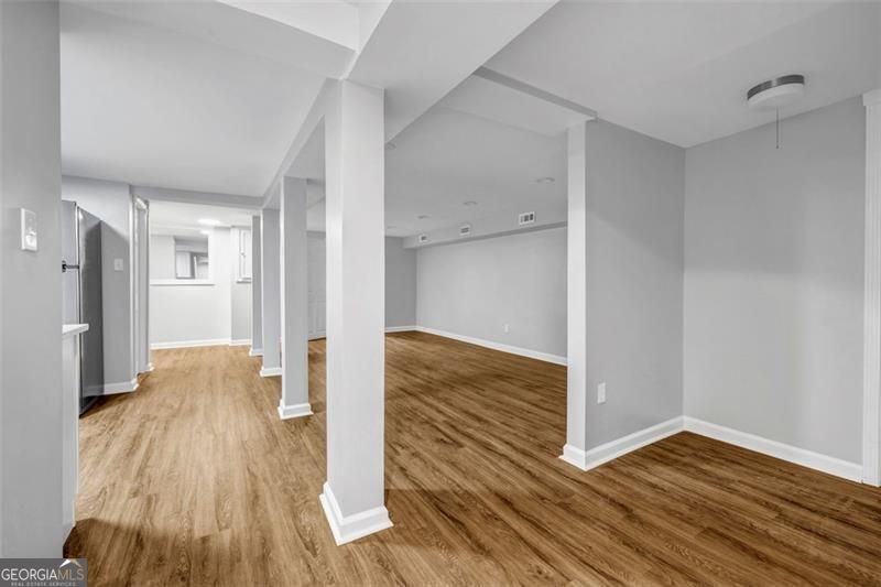 1008 LINDRIDGE Drive Atlanta - Photo 18