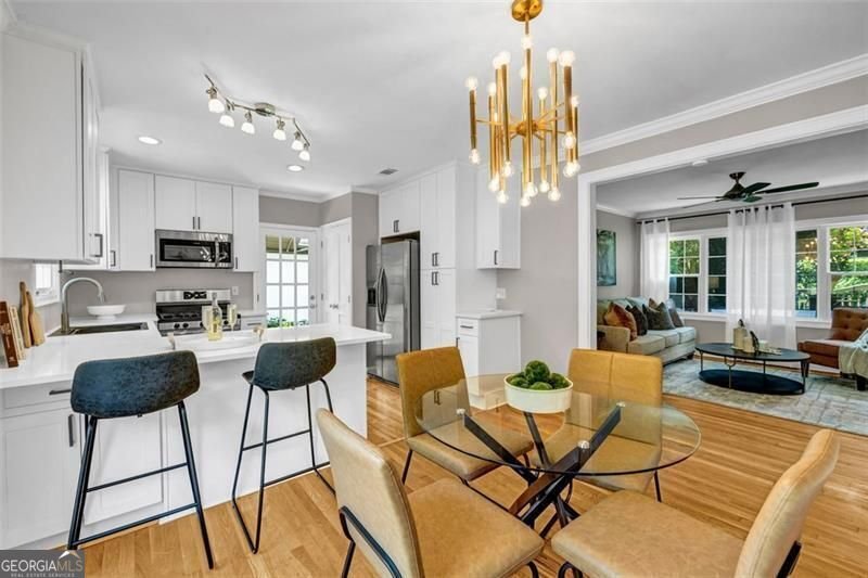 1008 LINDRIDGE Drive Atlanta - Photo 7