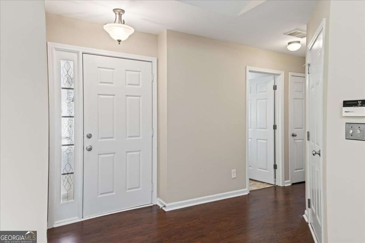 2715 Gateview Court Cumming - Photo 15