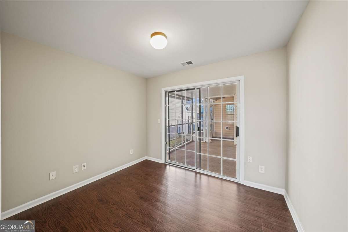 2715 Gateview Court Cumming - Photo 18