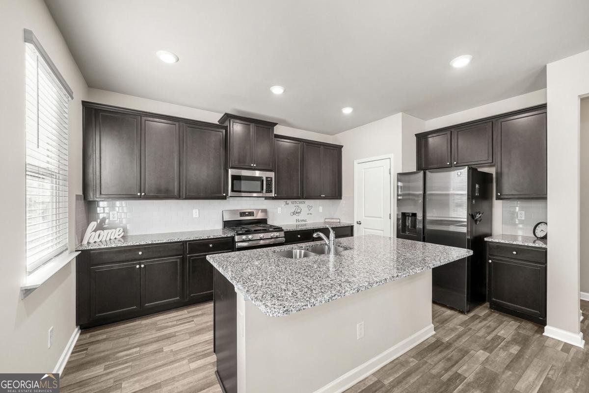 295 Coverview Court Jonesboro - Photo 11