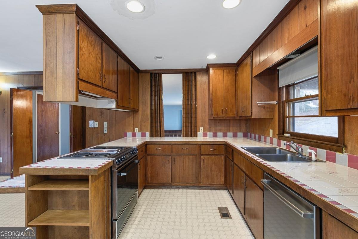 571 Greenvalley Drive Winder - Photo 14