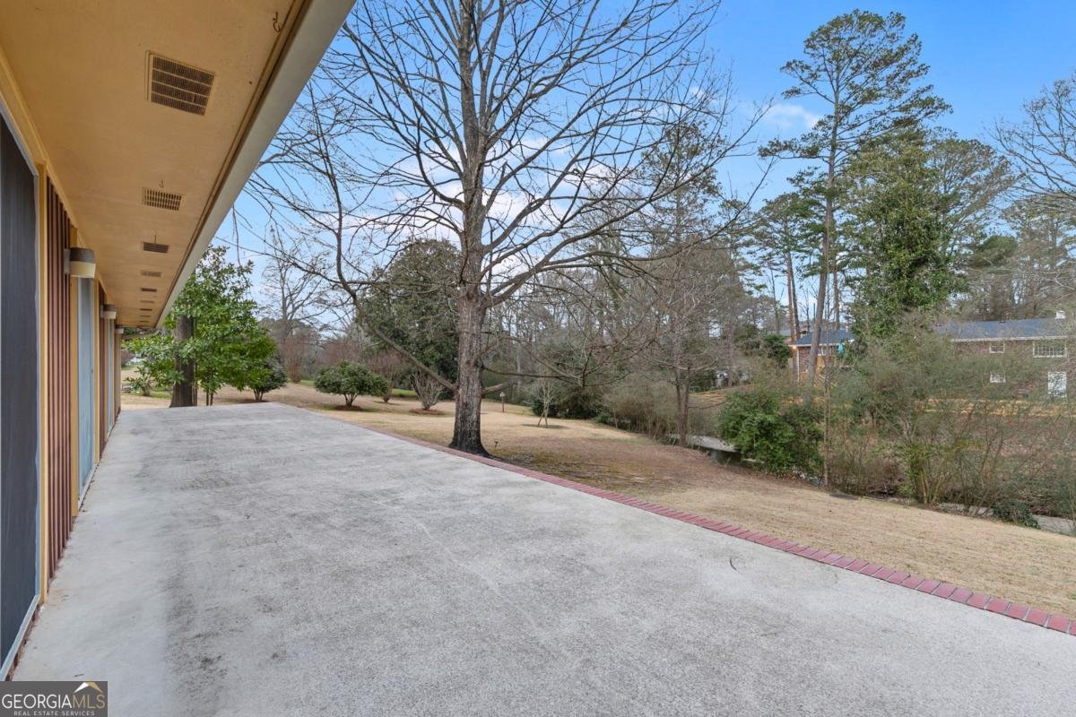 571 Greenvalley Drive Winder - Photo 34