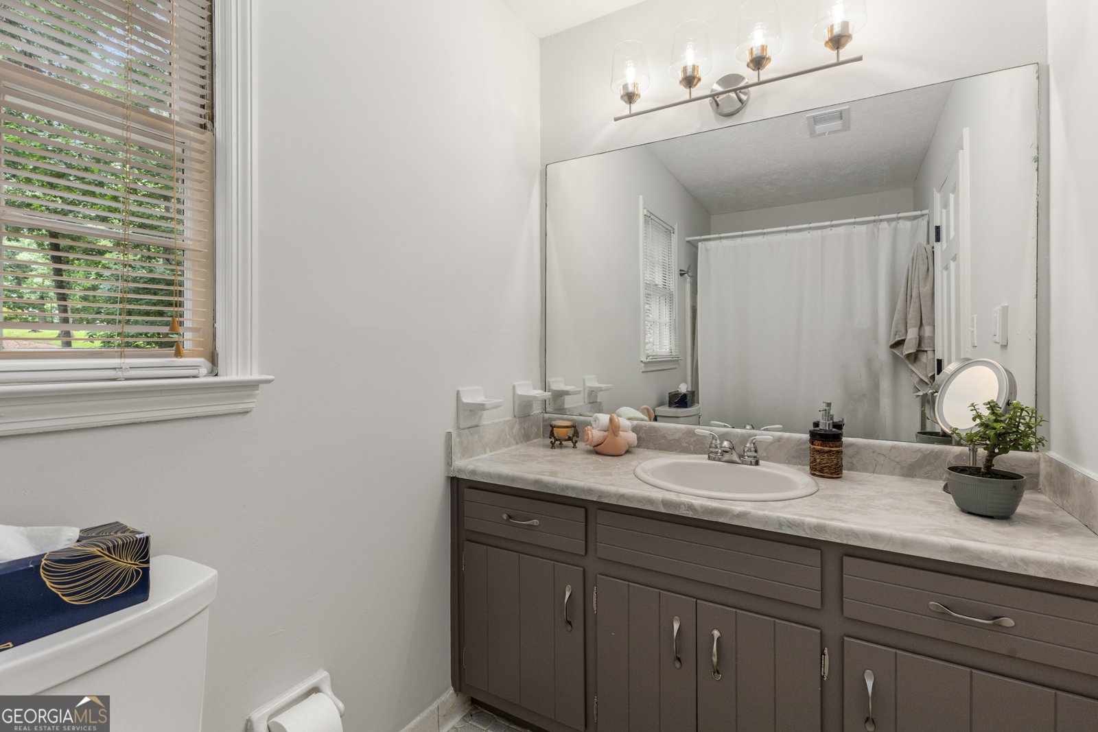 2240 Six Branches Drive Roswell - Photo 30