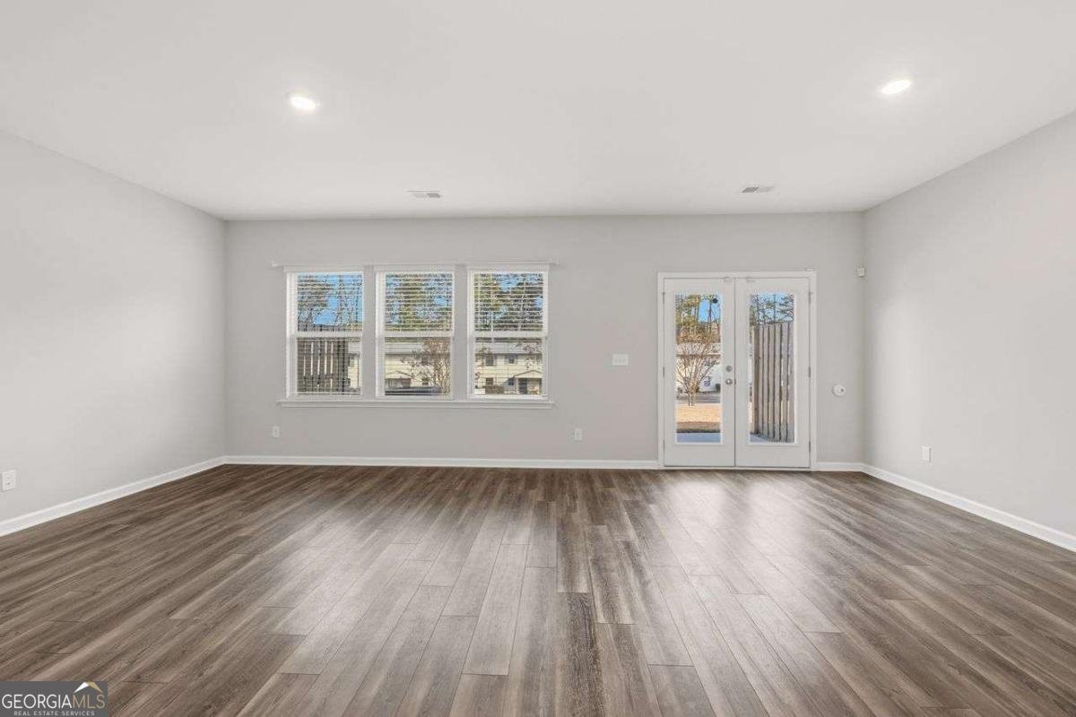 2079 Lanier Harbor Pointe Buford - Photo 14