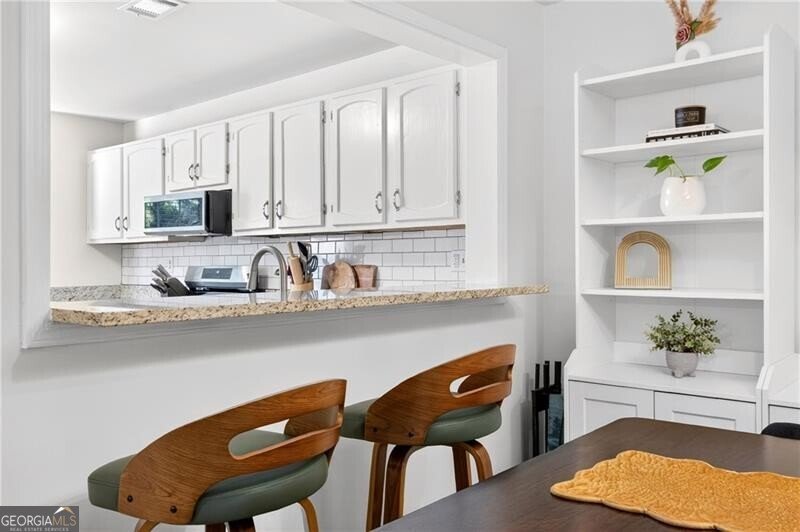 1138 Weatherstone Drive Atlanta - Photo 16