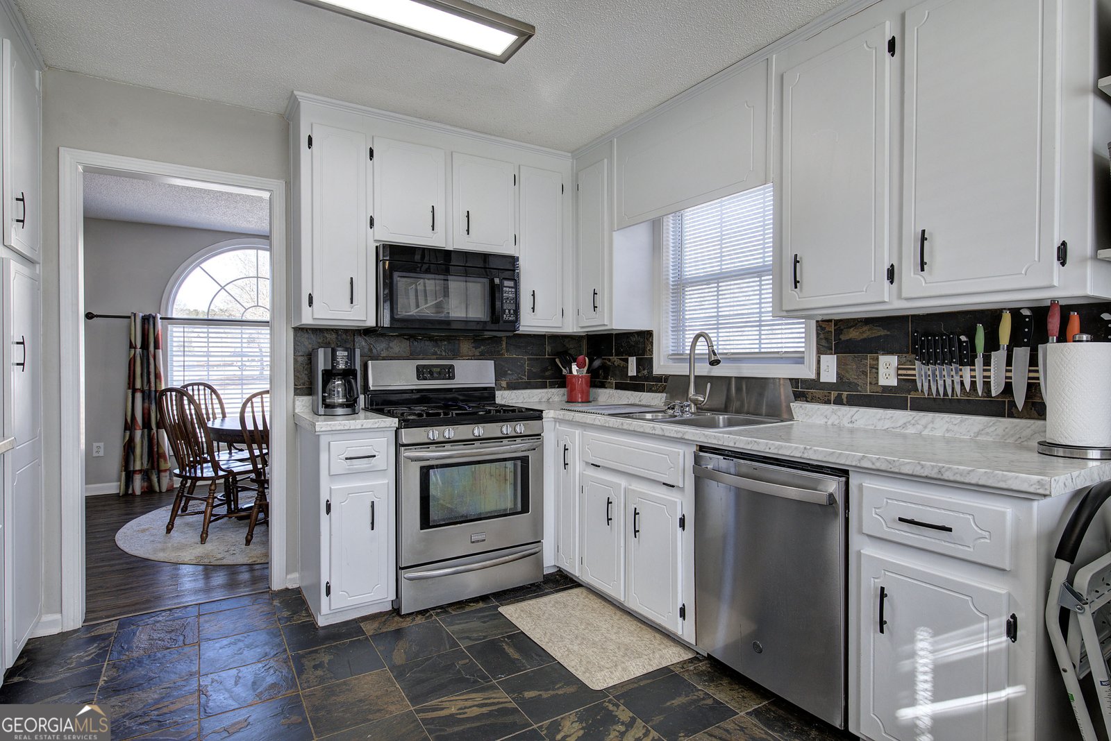 113 Amberwood Lane Euharlee - Photo 13