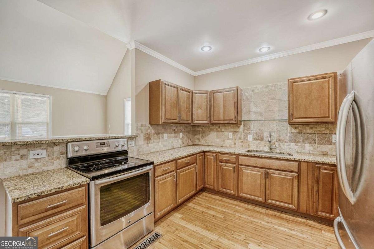 707 Inland Way Lilburn - Photo 10