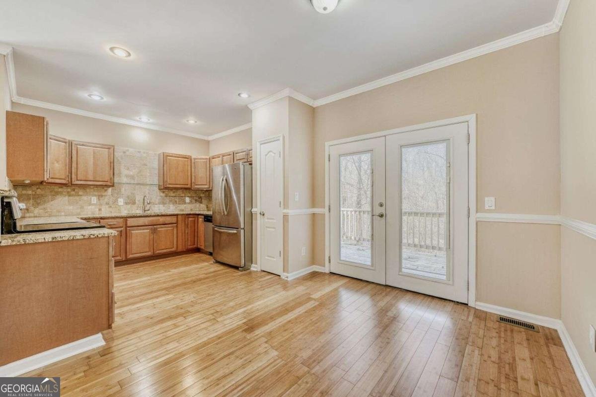 707 Inland Way Lilburn - Photo 8