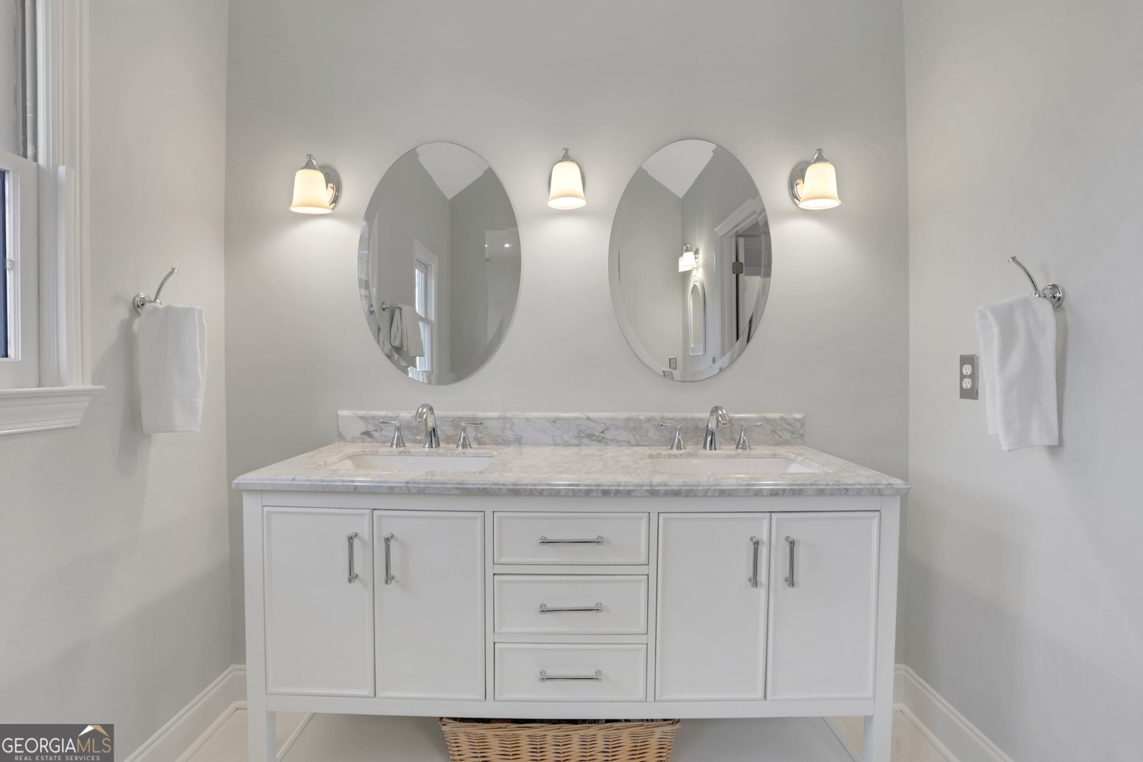 2405 Kimbrough Court Sandy Springs - Photo 28