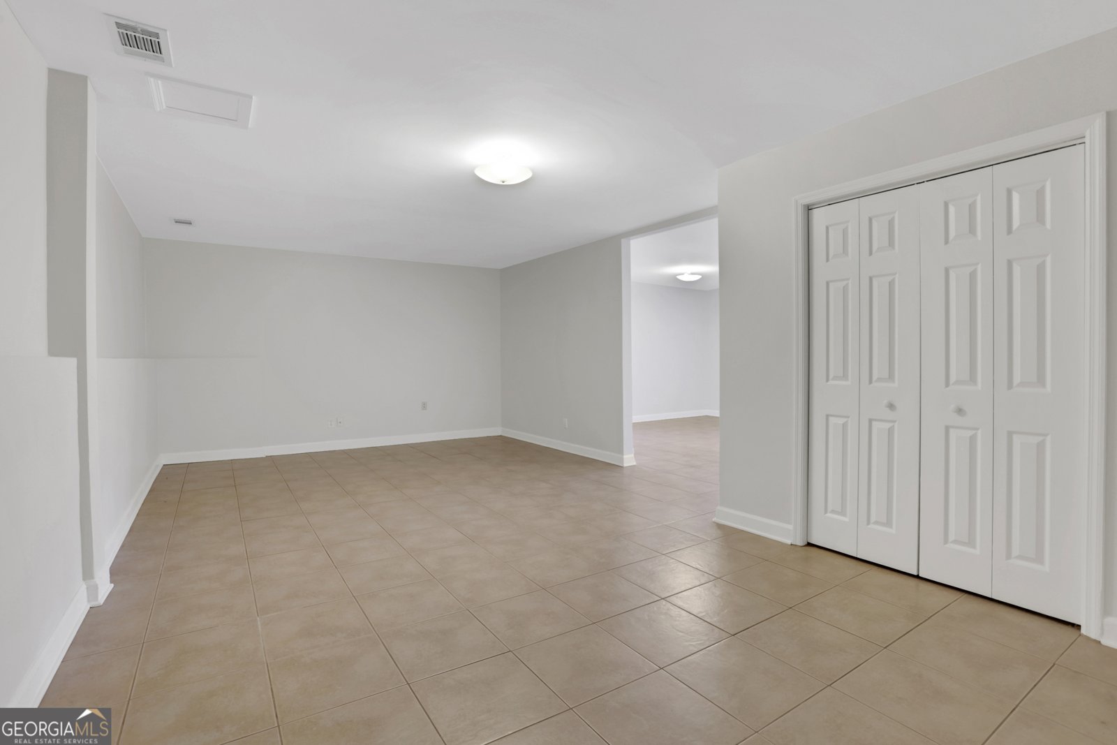 2405 Kimbrough Court Sandy Springs - Photo 34