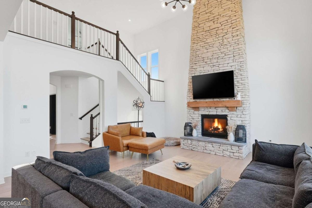 895 Michigan Circle Hoschton - Photo 9