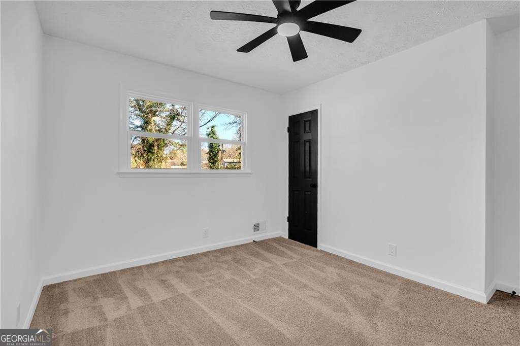 5240 Omalley Lane Stone Mountain - Photo 19