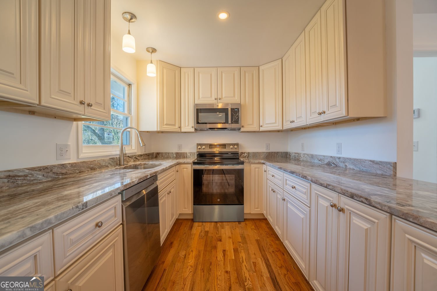 298 Faulkner Street Cleveland - Photo 17