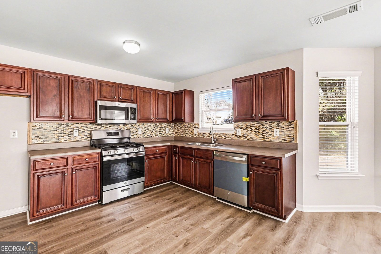 1020 Buckingham Terrace Fairburn - Photo 11