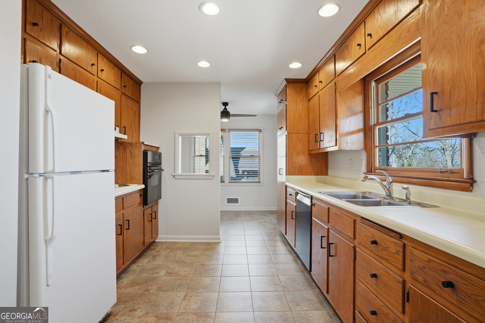 2148 Pine Forest Drive Atlanta - Photo 11