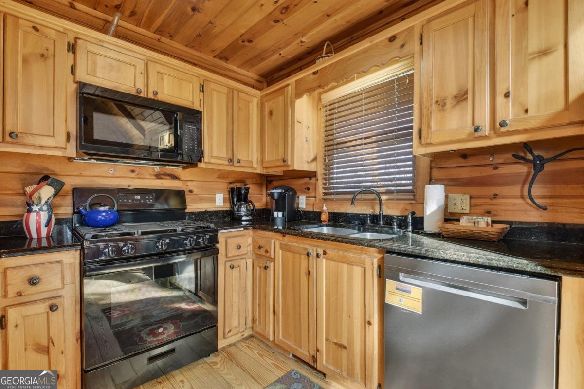 470 Gobbler Knob Drive Ellijay - Photo 12