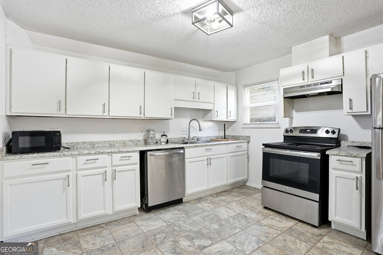 4701 Flat Shoals Road Union City - Photo 8