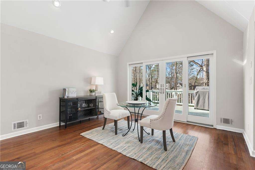 413 Sassafras Road Roswell - Photo 17