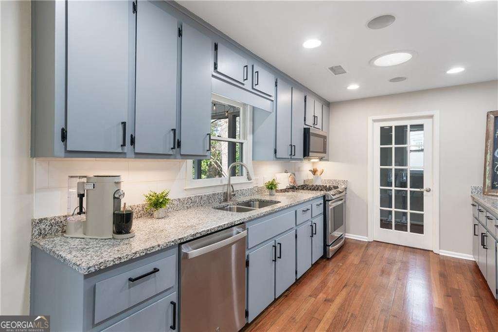 413 Sassafras Road Roswell - Photo 19