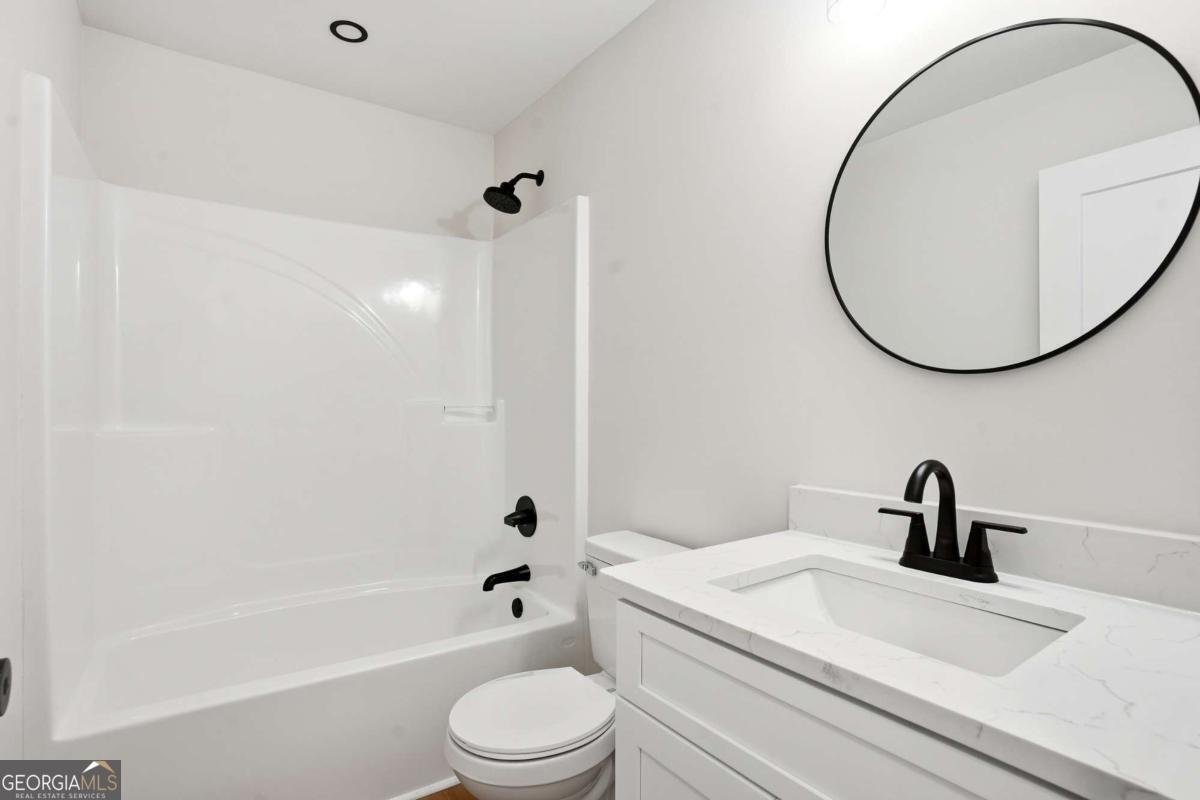 127 Perry Street Loganville - Photo 14