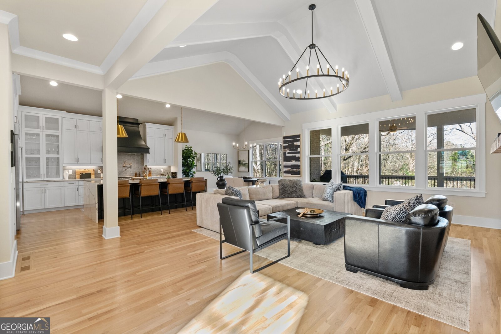 568 Versailles Drive Auburn - Photo 14