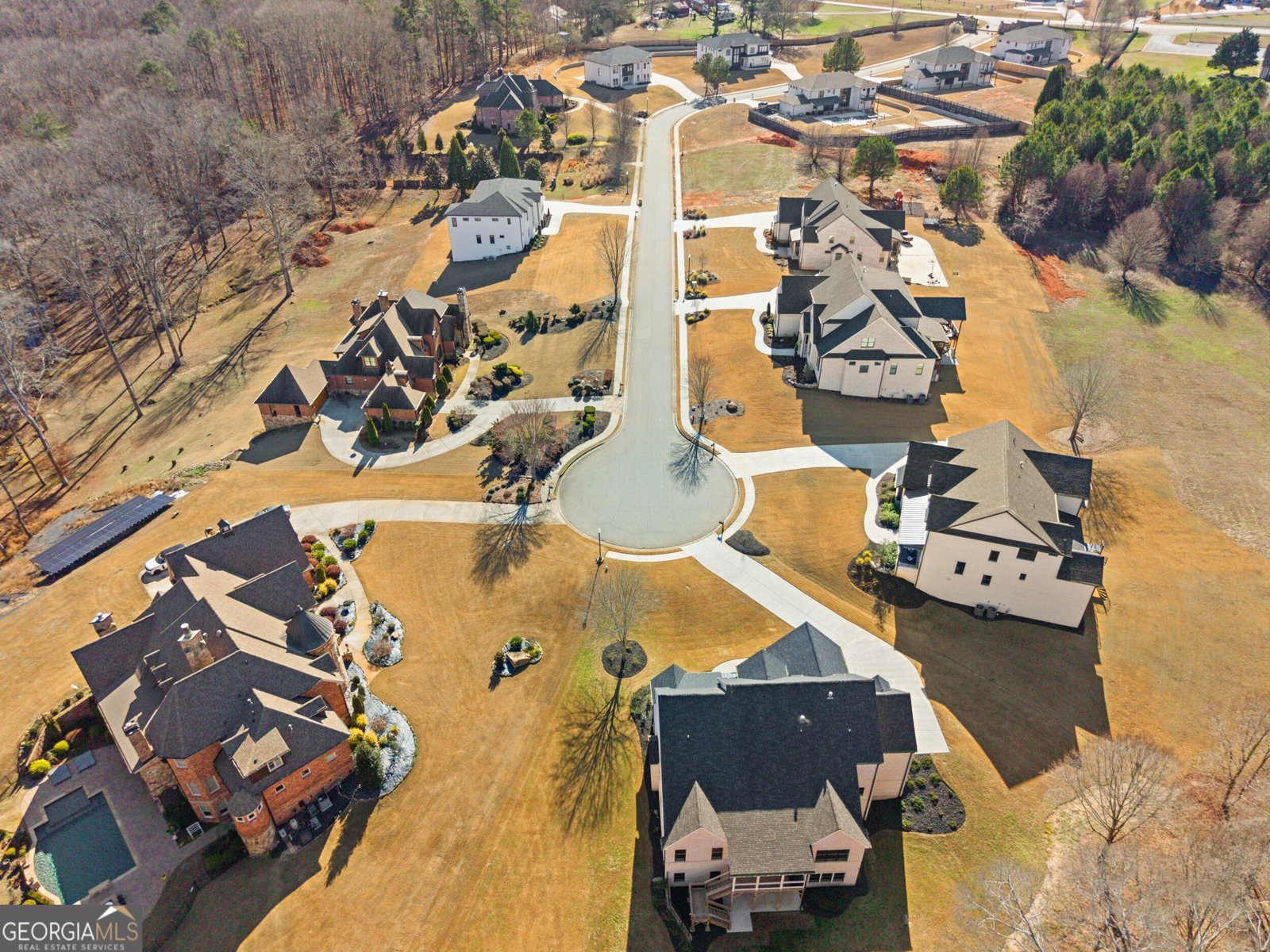 568 Versailles Drive Auburn - Photo 8