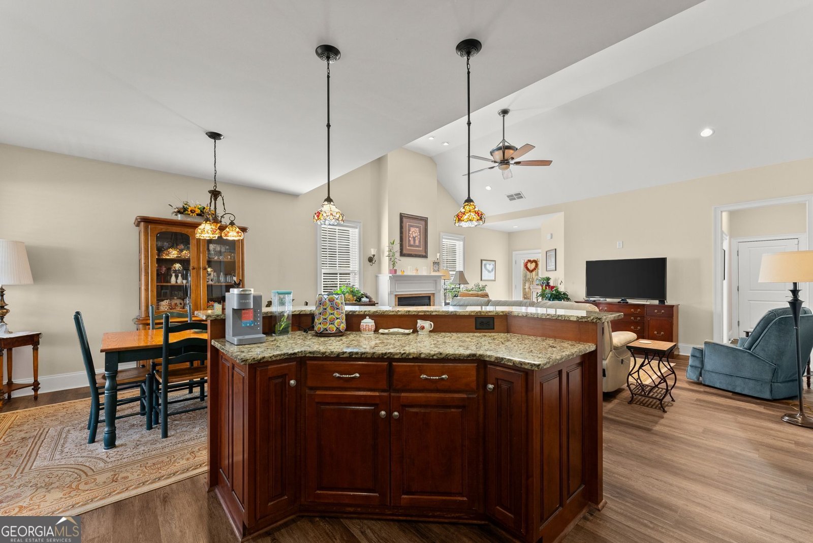 117 Village Green Way Clarkesville - Photo 12