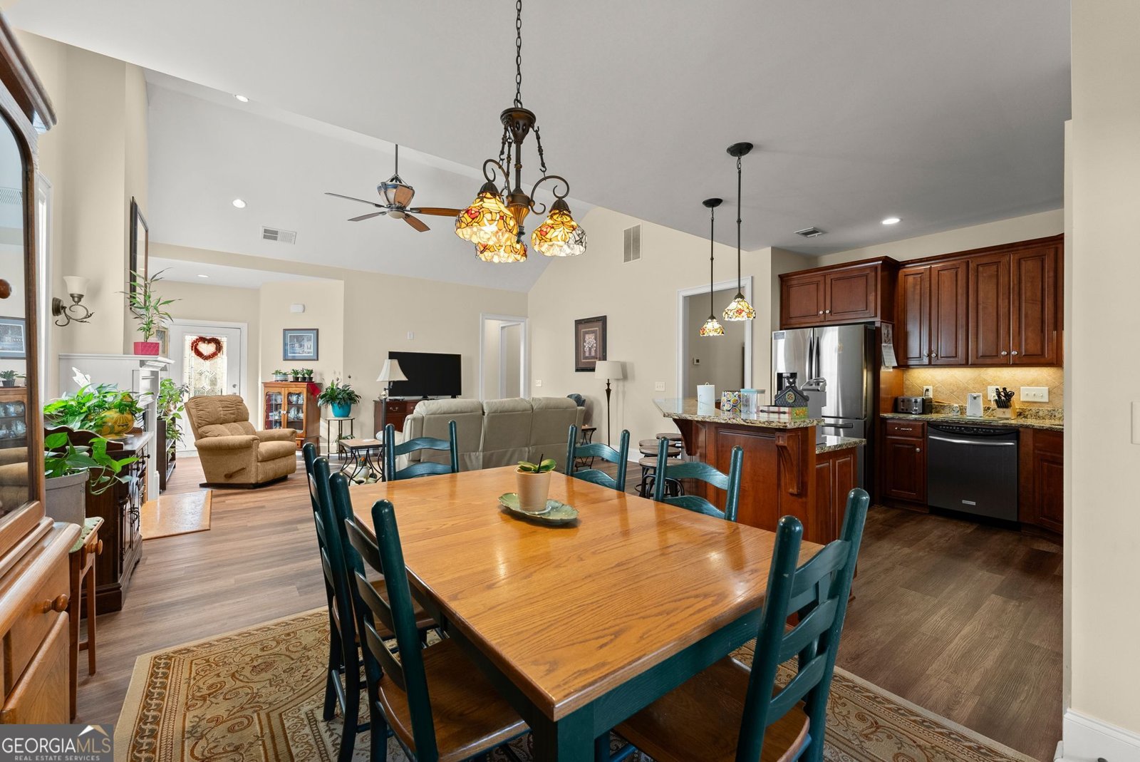 117 Village Green Way Clarkesville - Photo 8