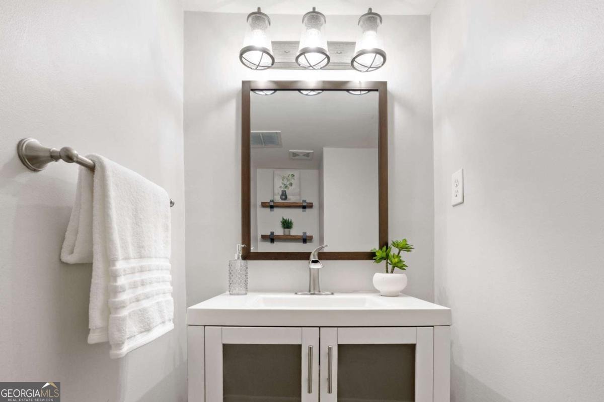 7346 Cardigan Circle Atlanta - Photo 19