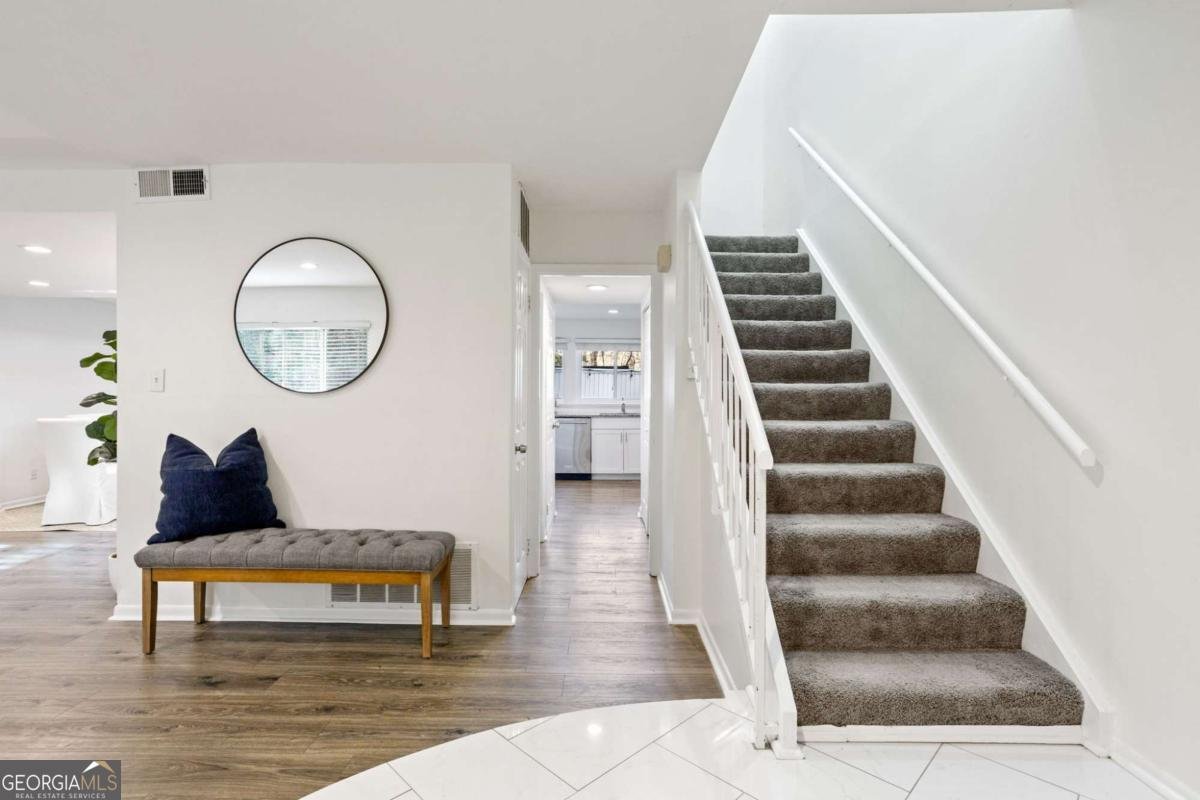 7346 Cardigan Circle Atlanta - Photo 6