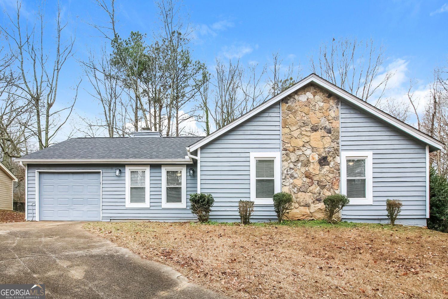 1050 Chapman Circle Stone Mountain - Photo 1