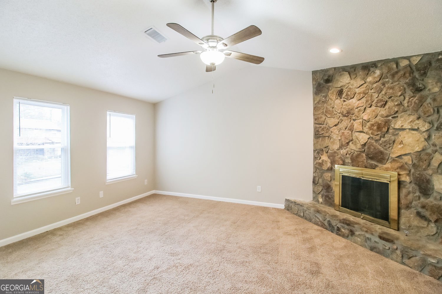1050 Chapman Circle Stone Mountain - Photo 6