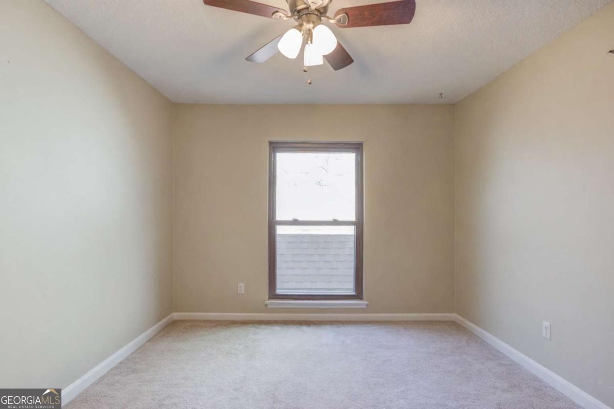 6392 Hawthorne Terrace Peachtree Corners - Photo 28