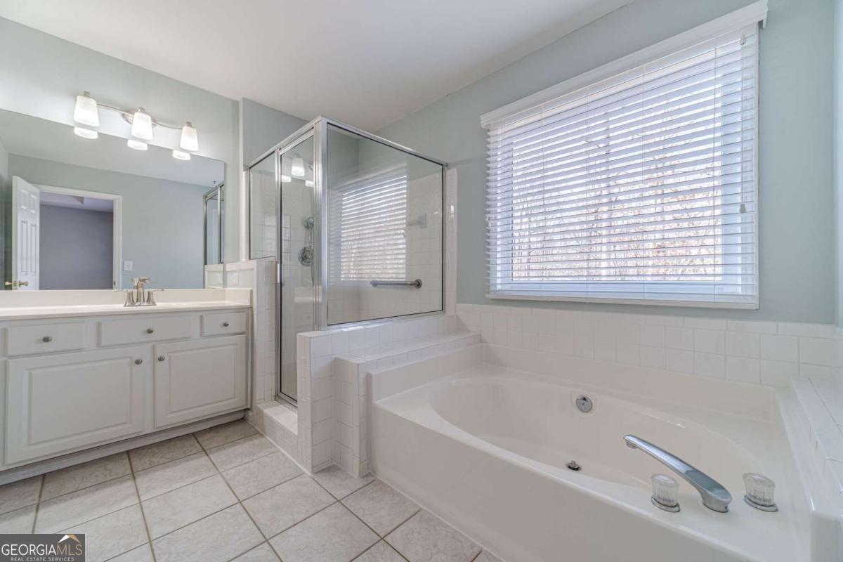 2160 Wynfield Point Drive Buford - Photo 11