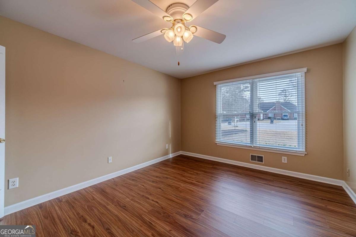 2160 Wynfield Point Drive Buford - Photo 14