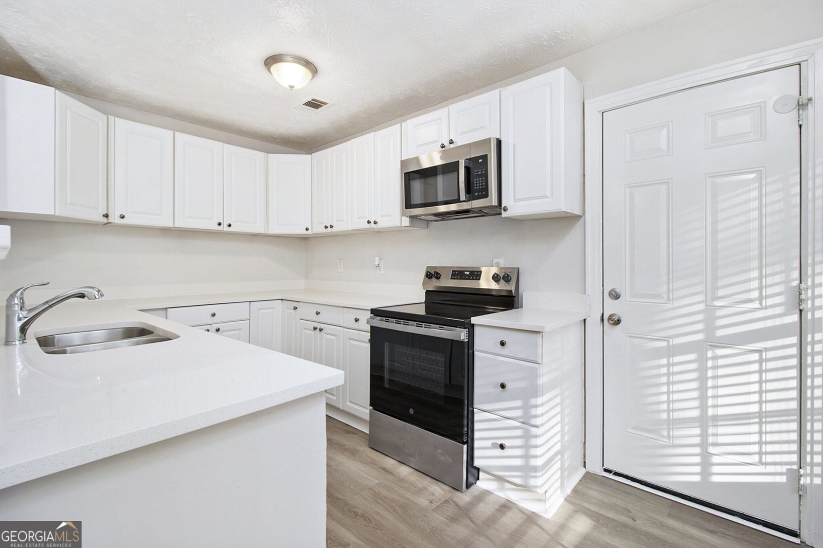 5774 Taffeta Court Lithonia - Photo 7